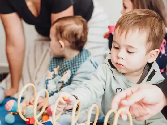 Kitchen Helper Kids-Wood – czy warto wybrać pomocnika kuchennego dla dzieci?