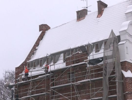 Remont dachu ratusza zakończony