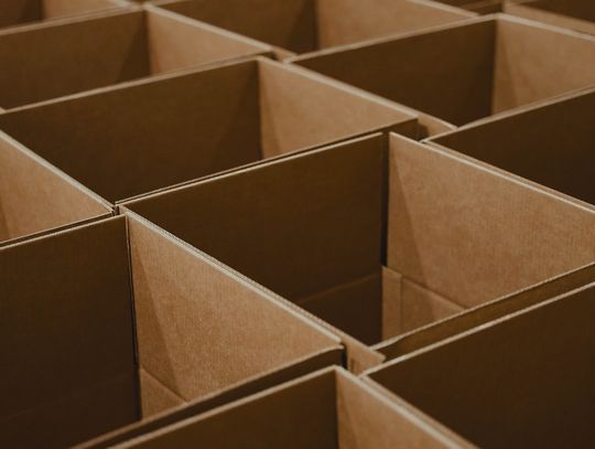 Sprzedajesz na Allegro? Sprawdź, jakie kartony wybierają najlepsi sprzedawcy Sprzedajesz na Allegro? Sprawdź, jakie kartony wybierają najlepsi sprzedawcy