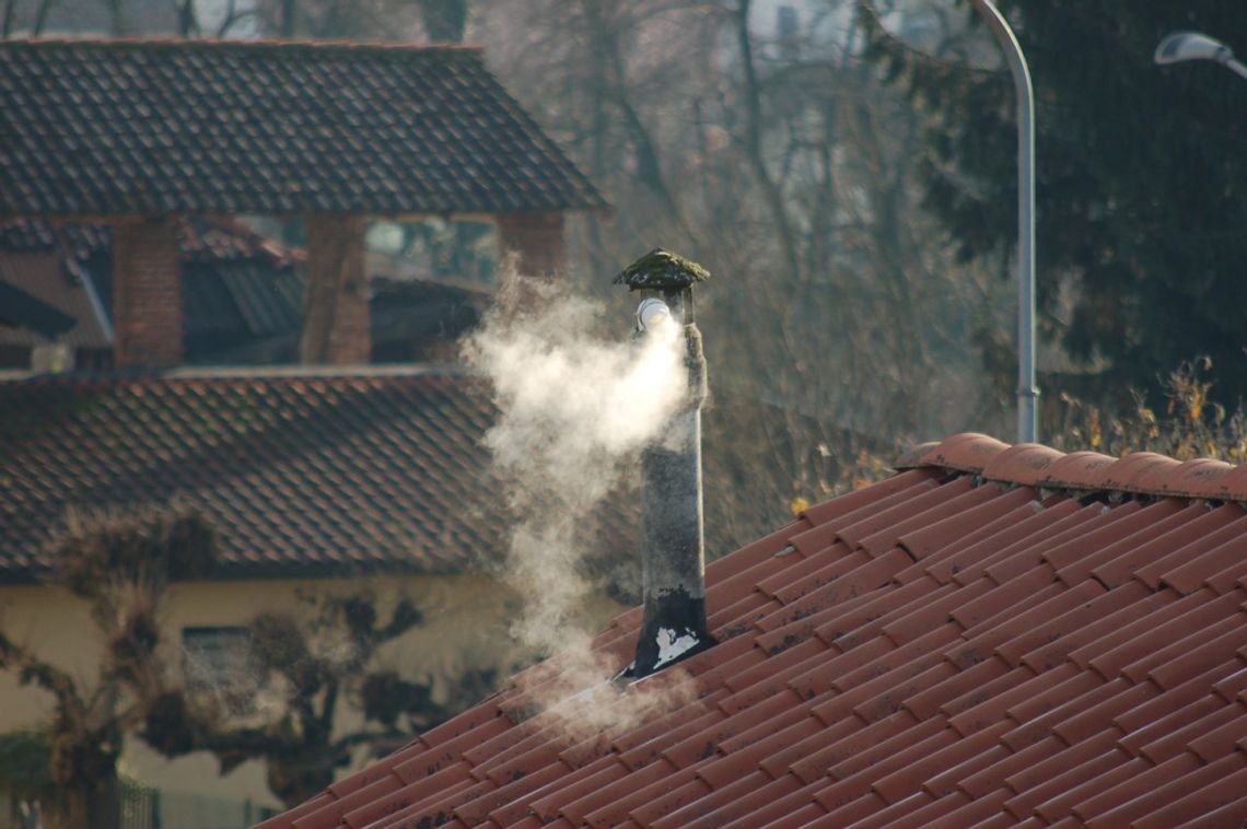 Gmina Młynary: dron skontroluje czym mieszkańcy palą w piecach
