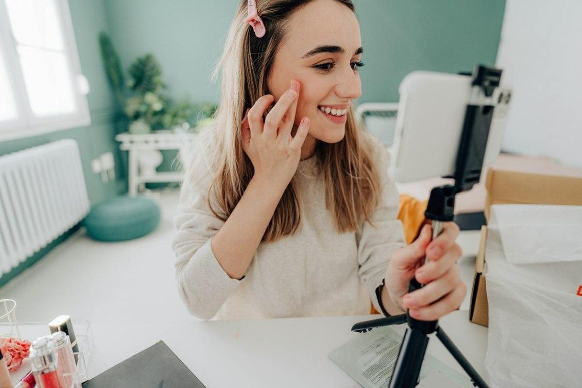 Na polskich influencerów padł blady strach. Duże zmiany w sieci