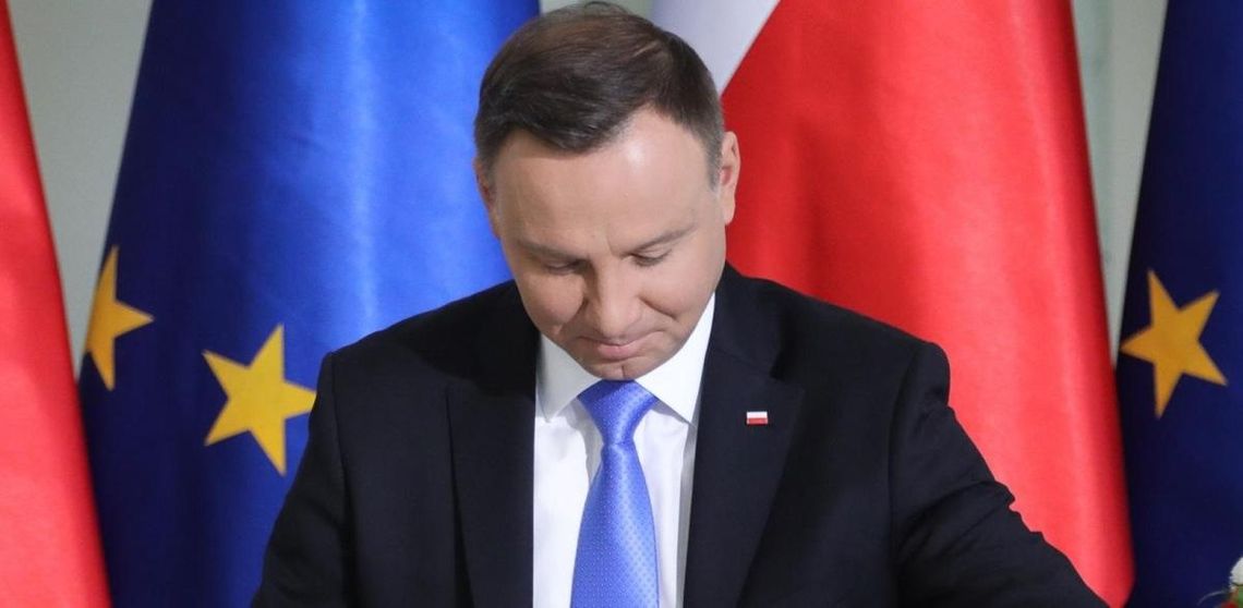  Od północy obowiązuje stan wyjątkowy. Co to właściwie oznacza?