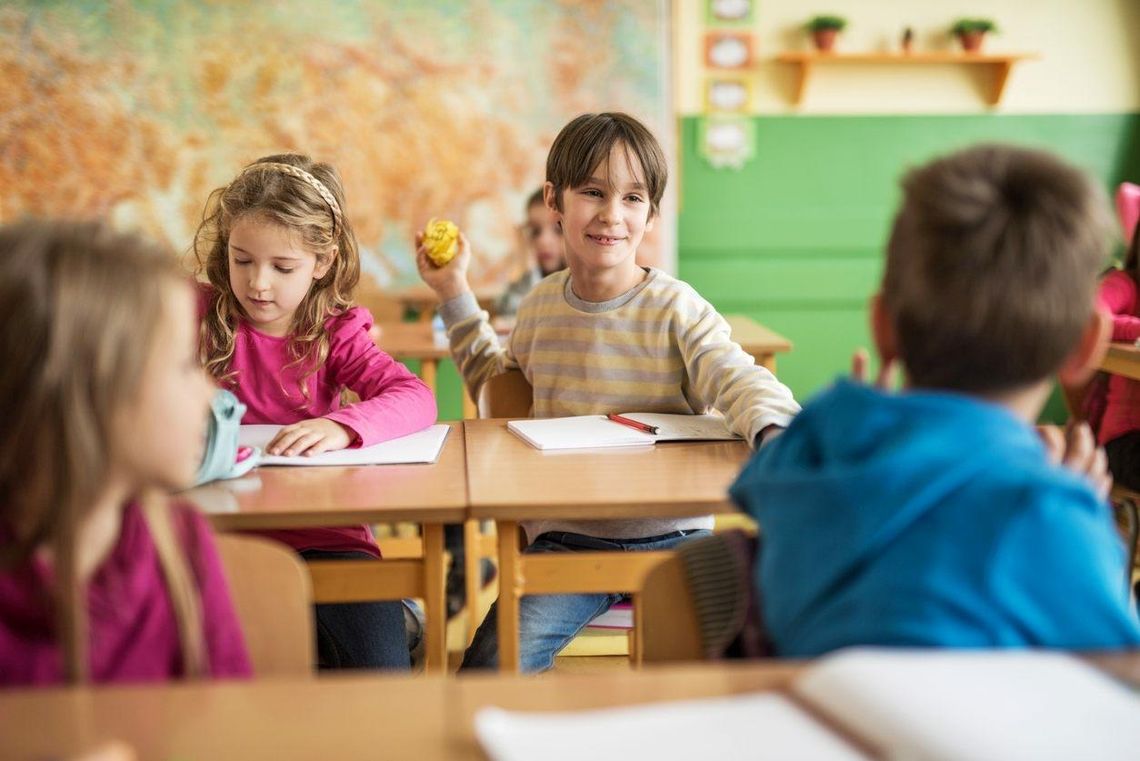 PiS powie szkołom, jak i czego mają uczyć. Koniec z kreatywną edukacją