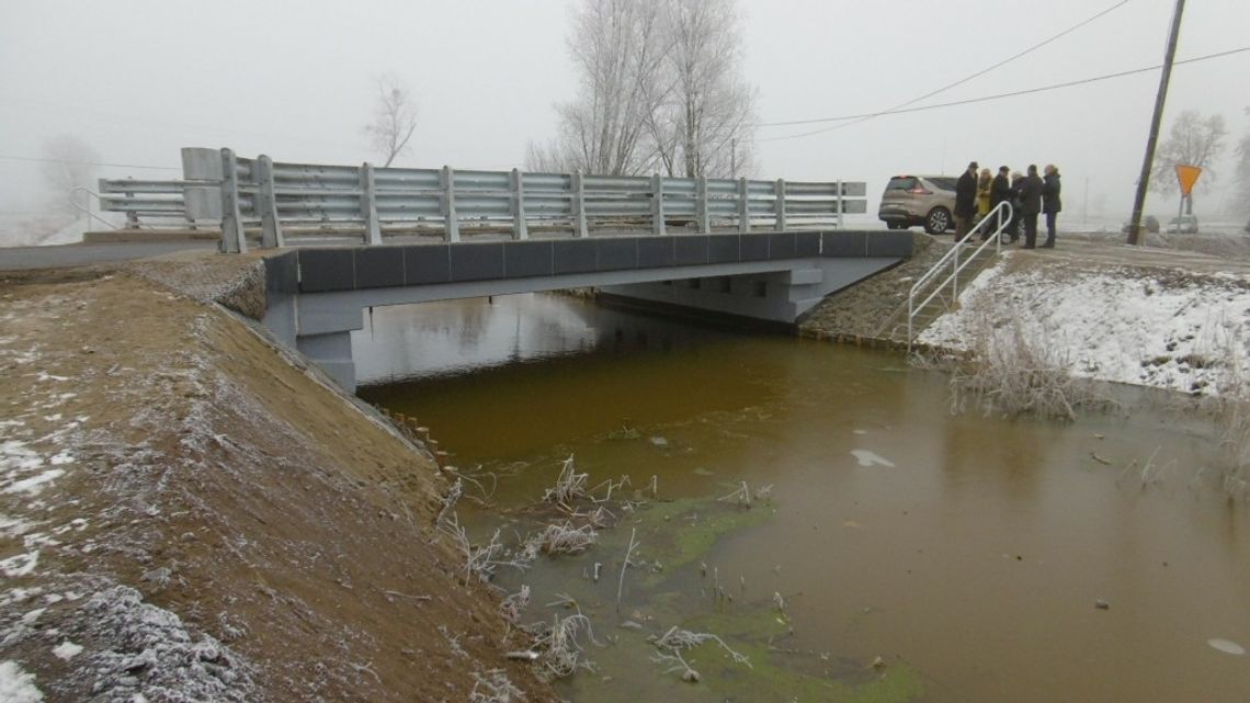 Zapadnięta droga w Mojkowie